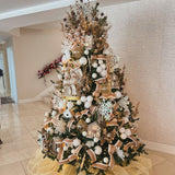 Árvore de Natal + Decoração 360º Urso Branco Inclusa - 2,40 Metros